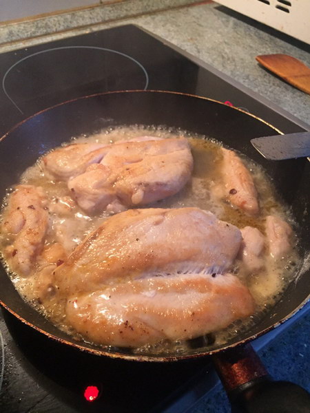 «Куриная пиката» - простой и быстрый рецепт приготовить грудку, чтобы она была мягкой и сочной