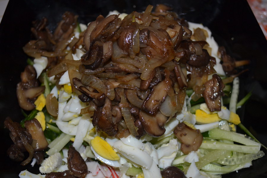 Свежесть вкуса и простота приготовления - салат «Аленка»