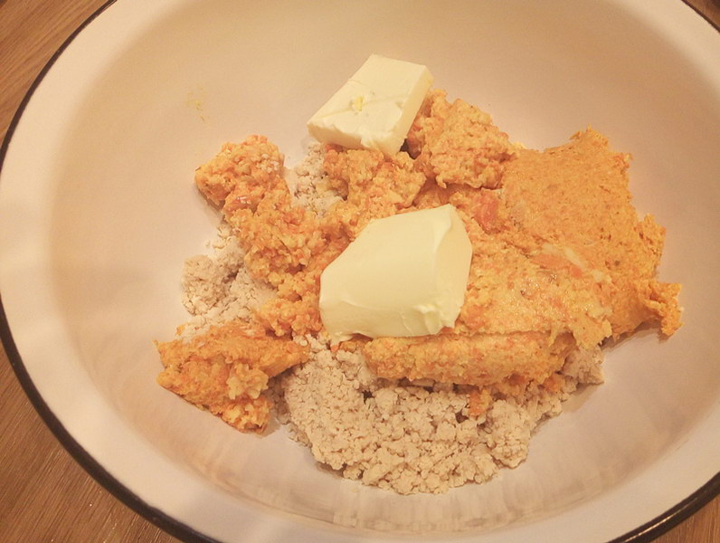 Рецепт отличной «намазывалки» к завтраку - паштет из обжаренного куриного филе