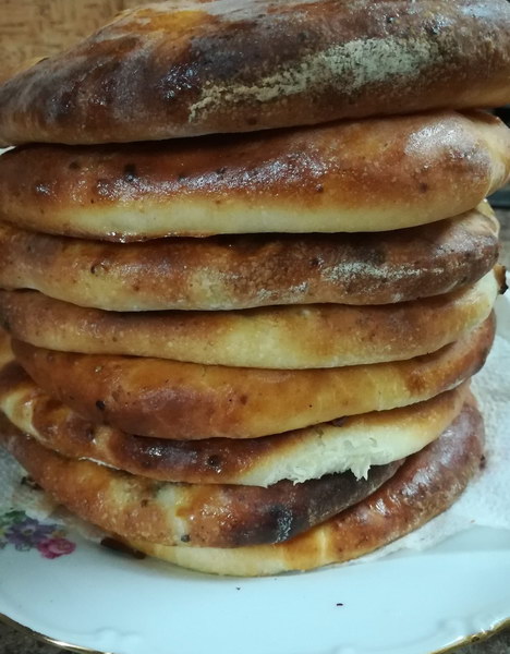 Вкусные осетинские пироги – стоит попробовать!