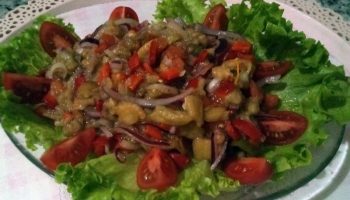 Салат из запеченных баклажанов — моё коронное блюдо