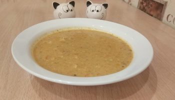 Оригинальный рецепт «Куриный суп с орехами» прямо из Испании