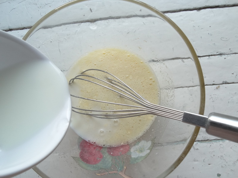 Рецепт чудного пирога «Штрейзель» - сладко-кисленькая начинка и хрустящая крошка сверху