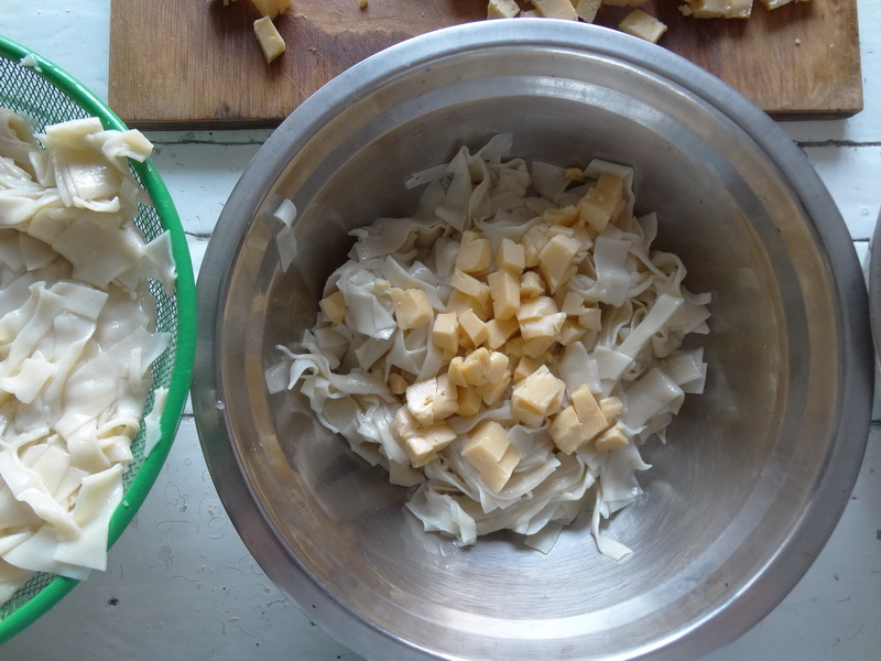 Пирог «Лапшевник» - готовлю из обычной лапши. Базовый, простой рецепт