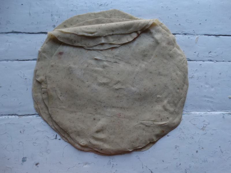 Тортилья. Пряные мексиканской лепёшки на пшеничной муке, готовлю их на шашлыки и просто, как хлеб