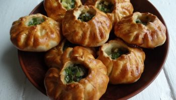 «Пирожки с горлышком» — татарский рецепт, которому я научилась у известного кулинарного эксперта Дмитрия Фреско