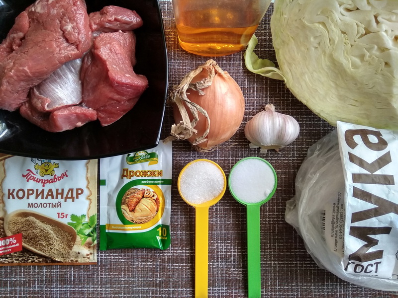 Хочу поделиться рецептом «Вьетнамских пирожков с мясом и капустой». Готовлю их вместо жареных - очень здоровая еда