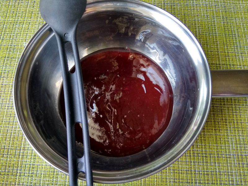Как сделать жевательные мармеладки? Из ягодного джема и без всяких заморочек, а хранится может и 3 недели