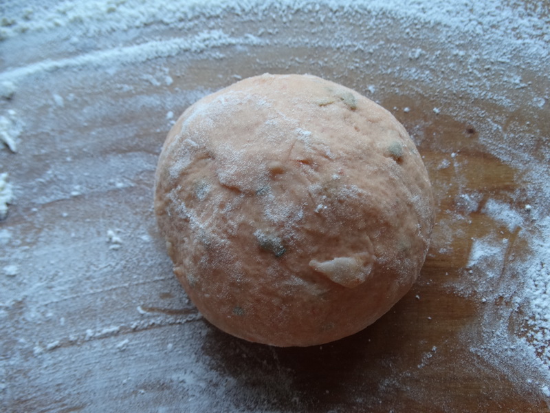 Итальянский «Томатный хлеб» - как губка, пористый и пышный. Влюбилась в него сразу